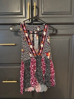 Free people tank (XS)